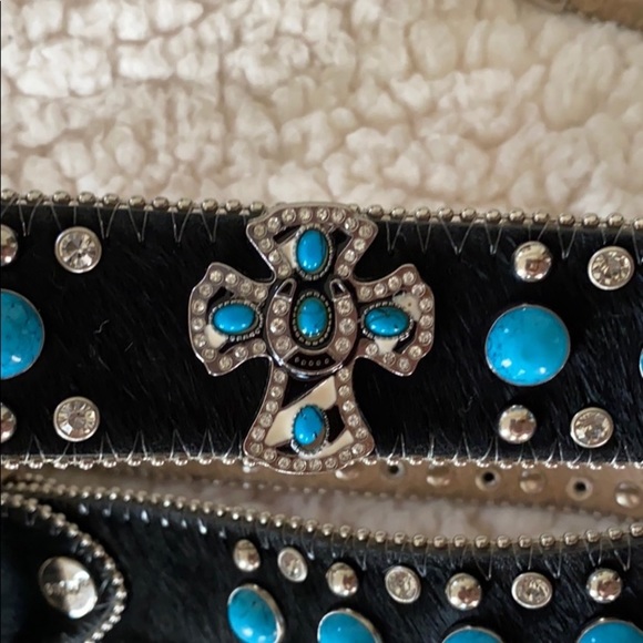 BHW women’s Black Cowhide Belt - Picture 2 of 5